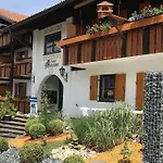 Akzenthaus Alpenrose نيسيلفانج