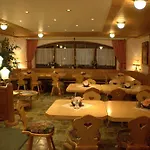 فندق Akzenthaus Alpenrose 3*