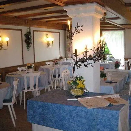 Akzenthaus Alpenrose Hotel 3*