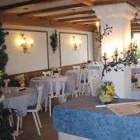 Akzenthaus Alpenrose Hotel