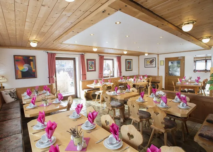 Akzenthaus Alpenrose Hotel 3*