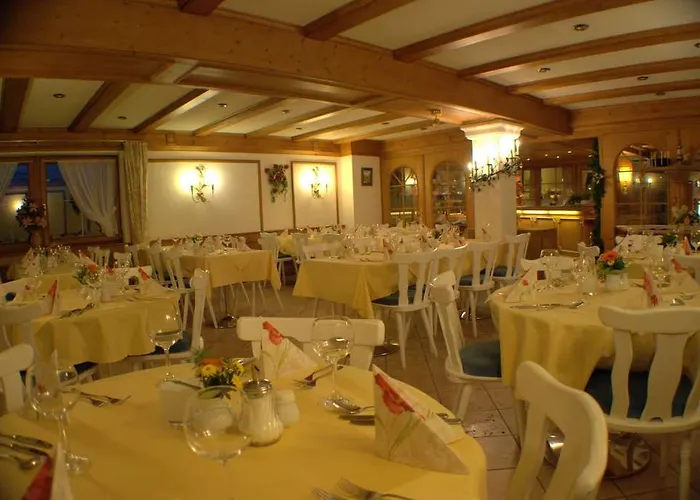 Akzenthaus Alpenrose Hotel Nesselwang