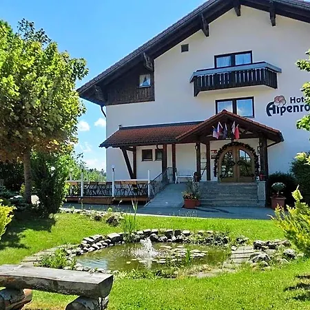 Hotel Akzent Alpenrose 3*