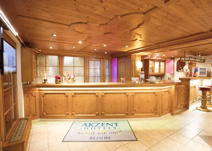 מלון Akzenthaus Alpenrose 3*