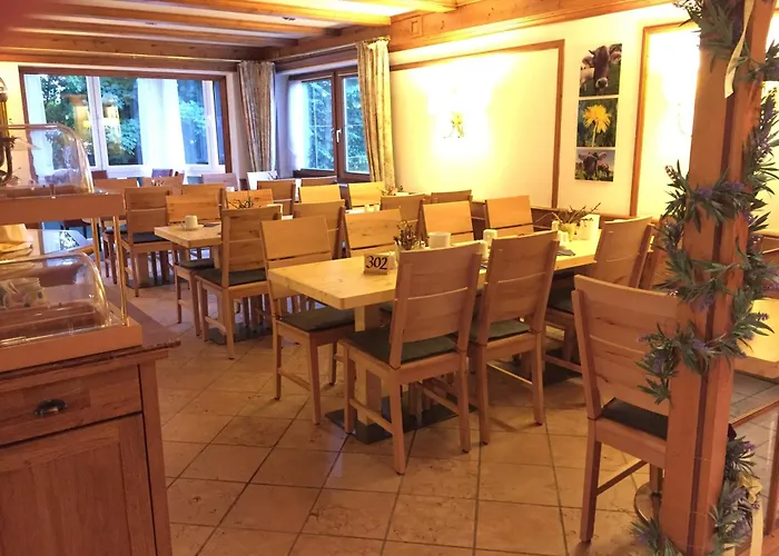 Akzenthaus Alpenrose נסלוואנג